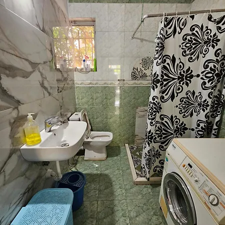 Guest House Tirana Guest house *